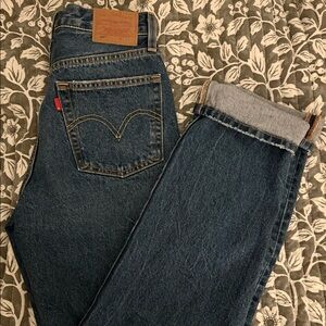 Brand new with tags - Levi 501 25x32